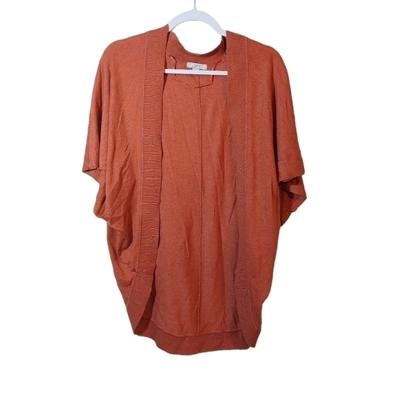 LOFT LADIES SHORT SLEEVE CARDIGAN SWEATER- M/L - Picture 1 of 4